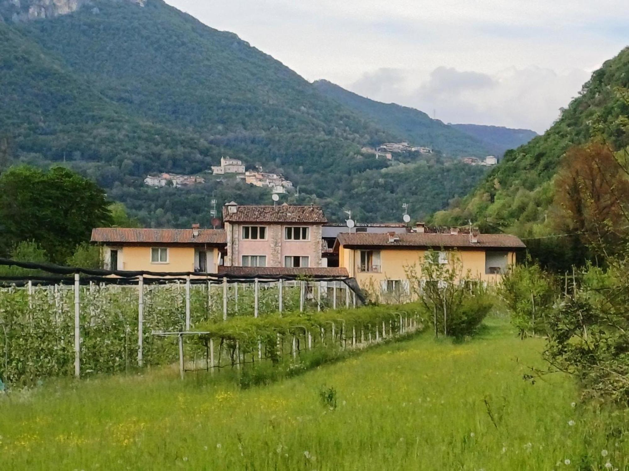 Апартаменты Cascina Legnago Bilocale A 6 Chilometri Da Salo' Villanuova sul clisi Экстерьер фото